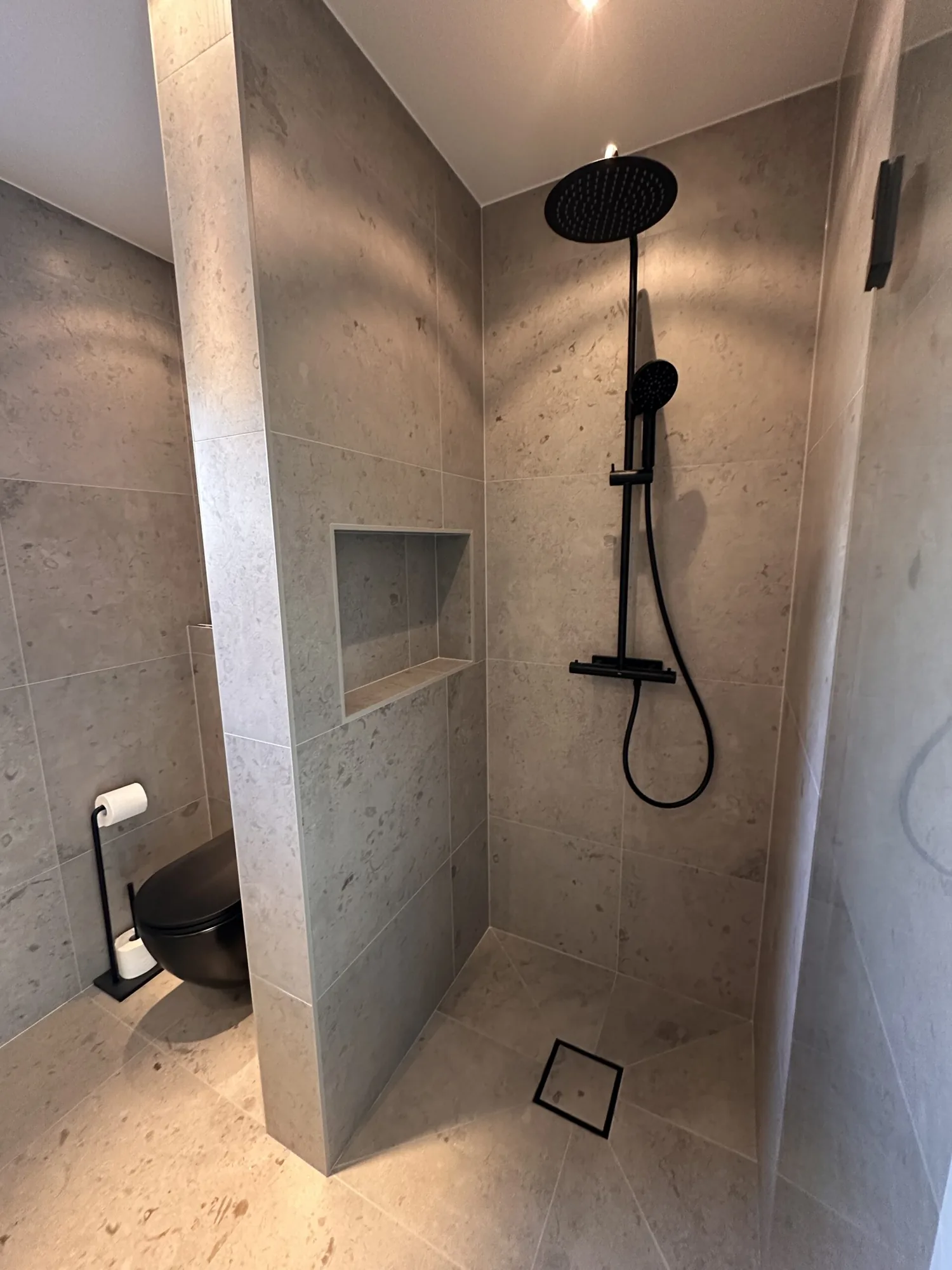 Kakel & Klinker – badrumsrenovering i Järfällatrakten