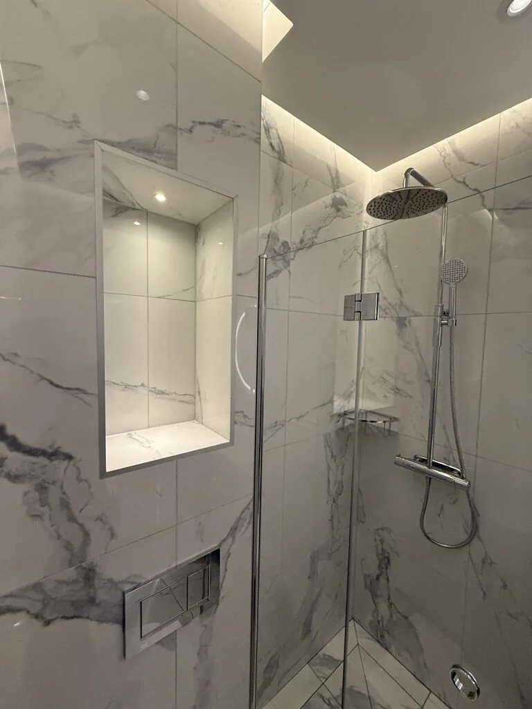 Kakel & Klinker – badrumsrenovering i Järfällatrakten