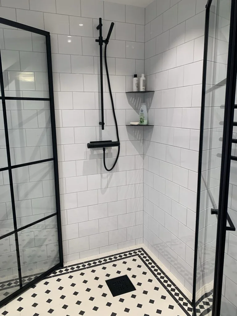 Kakel & Klinker – badrumsrenovering i Järfällatrakten