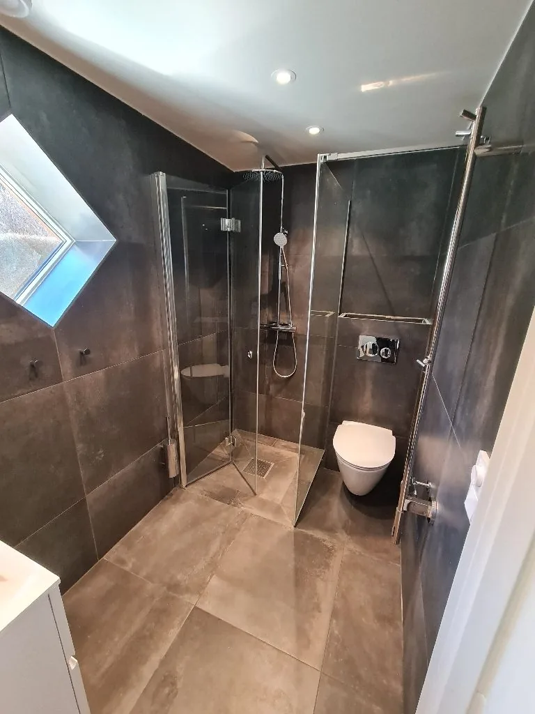 Kakel & Klinker – badrumsrenovering i Järfällatrakten