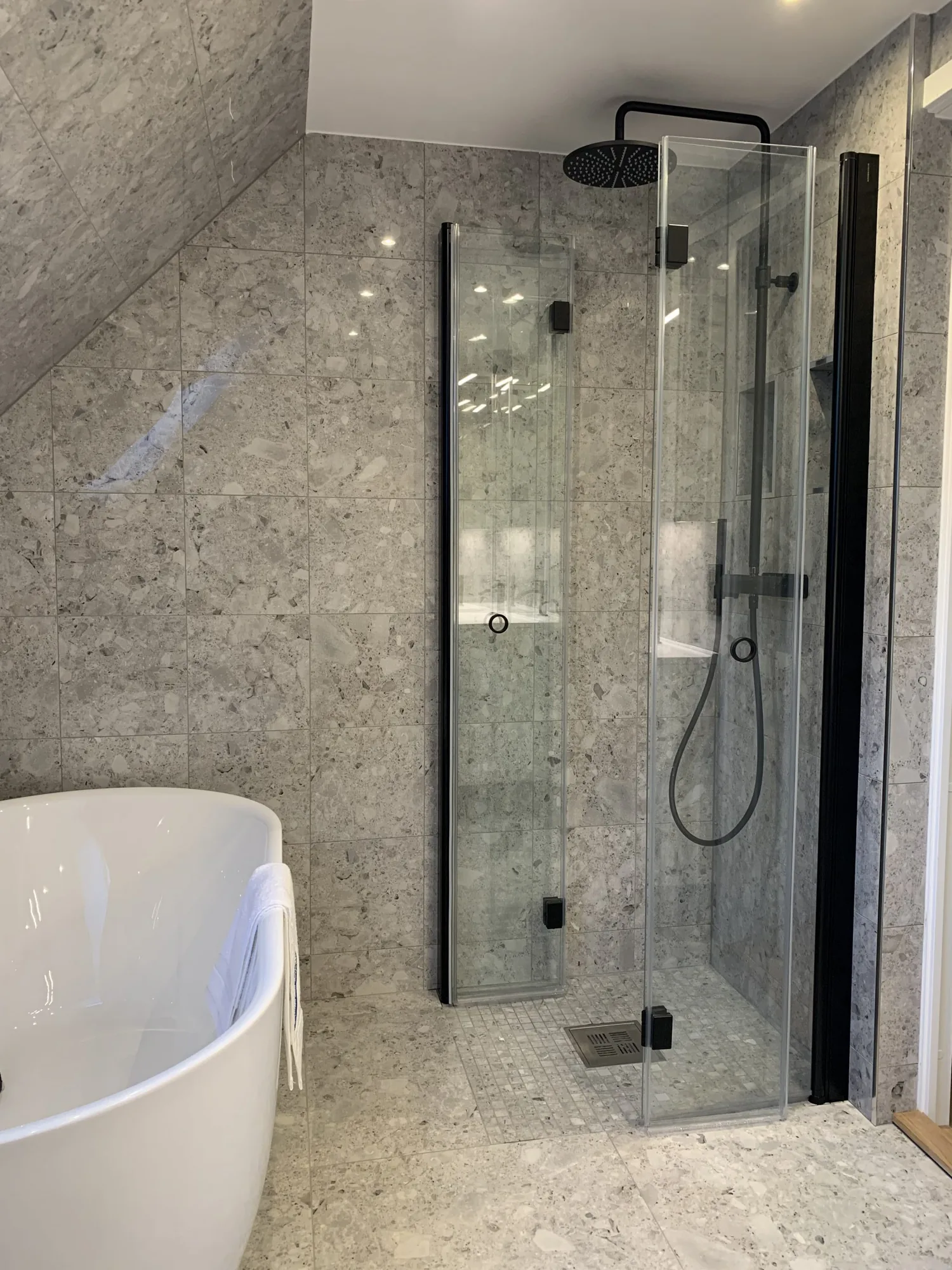 Kakel & Klinker – badrumsrenovering i Järfällatrakten