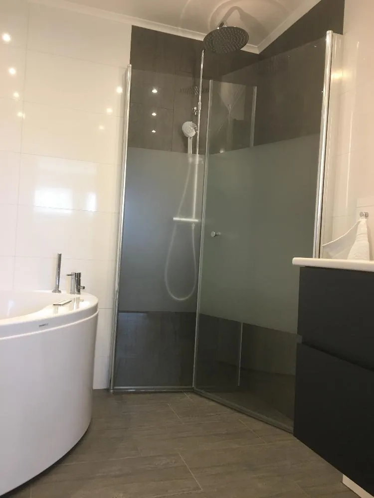 Kakel & Klinker – badrumsrenovering i Järfällatrakten
