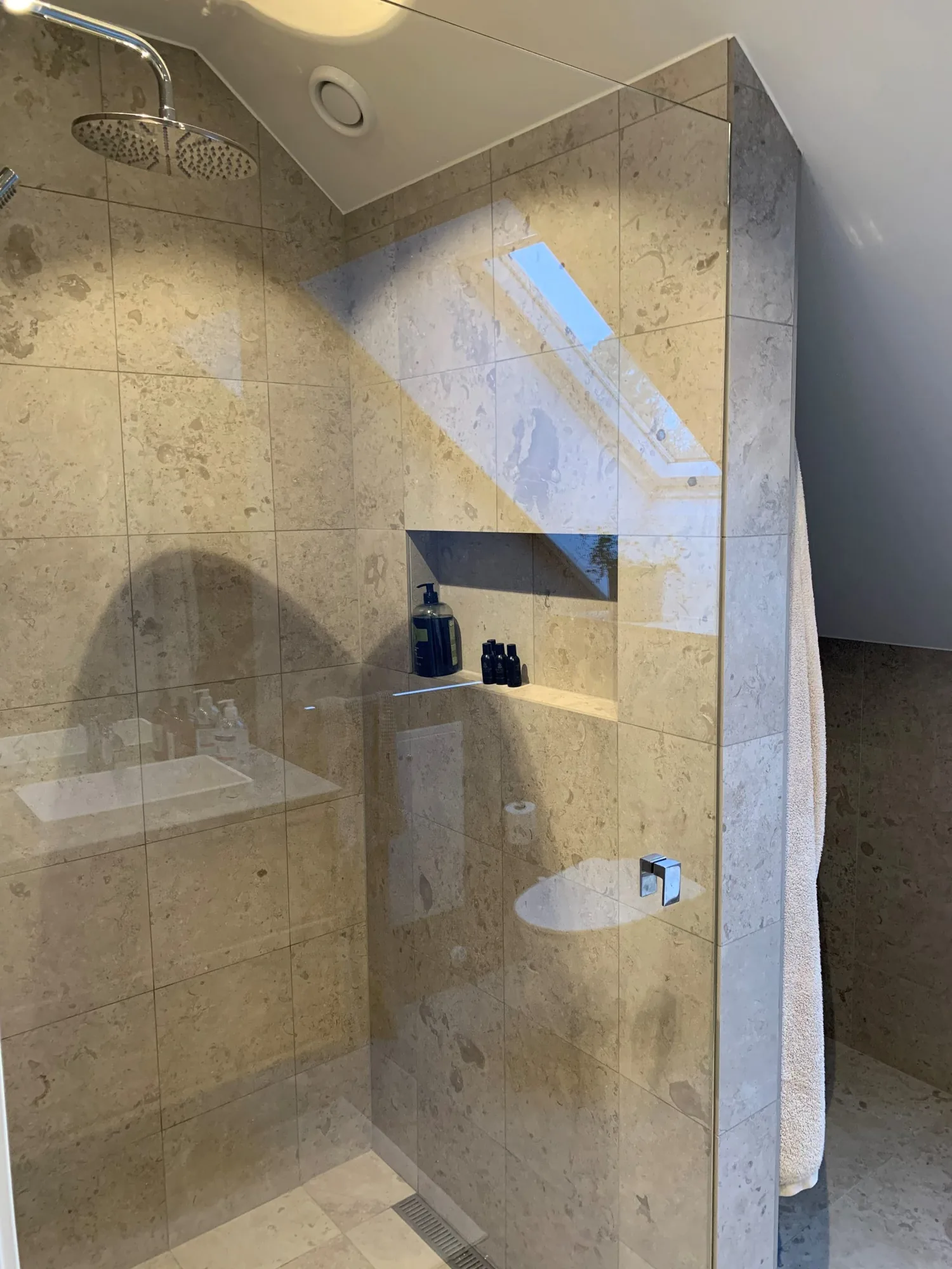 Kakel & Klinker – badrumsrenovering i Järfällatrakten