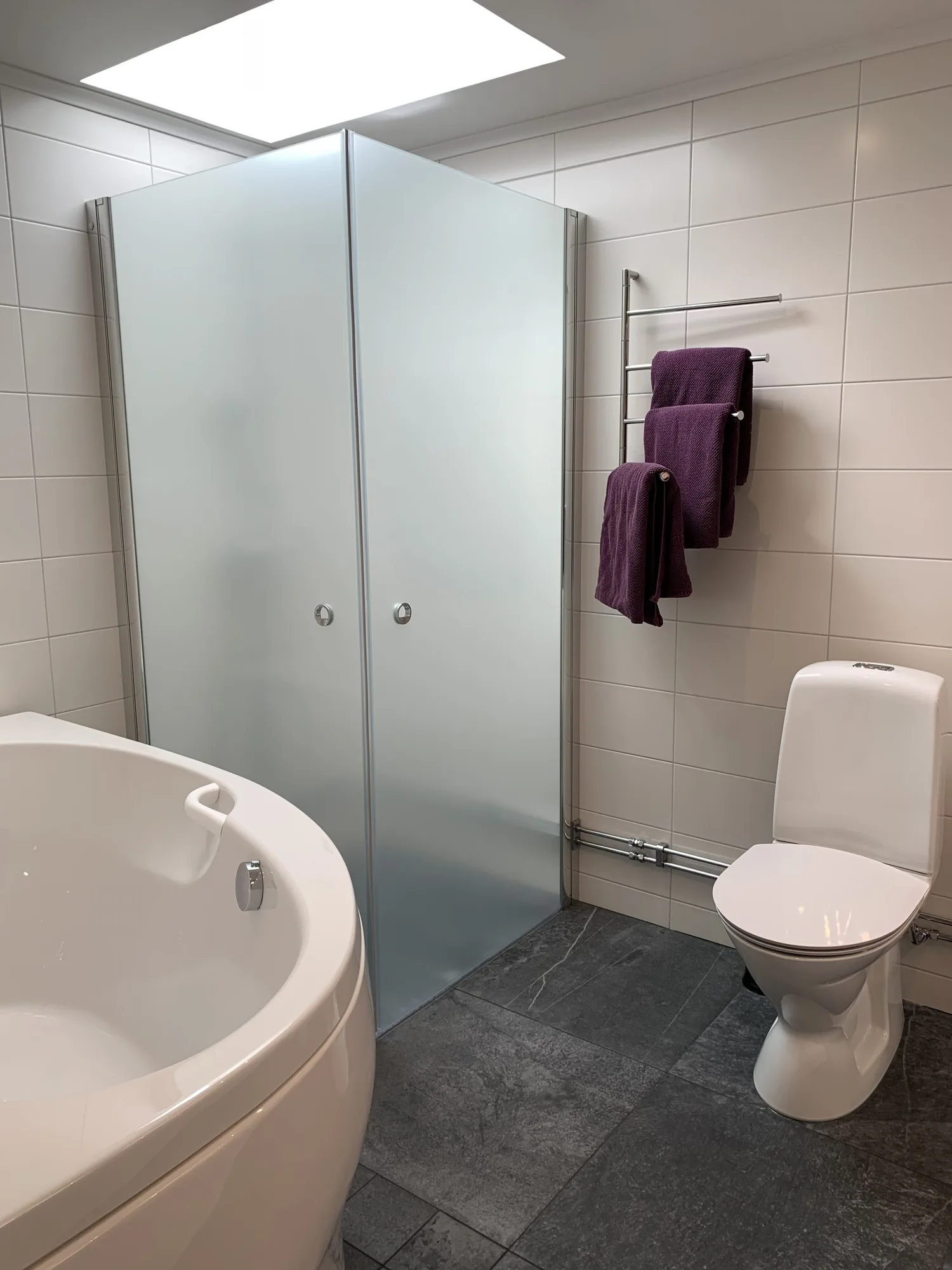 Kakel & Klinker – badrumsrenovering i Järfällatrakten