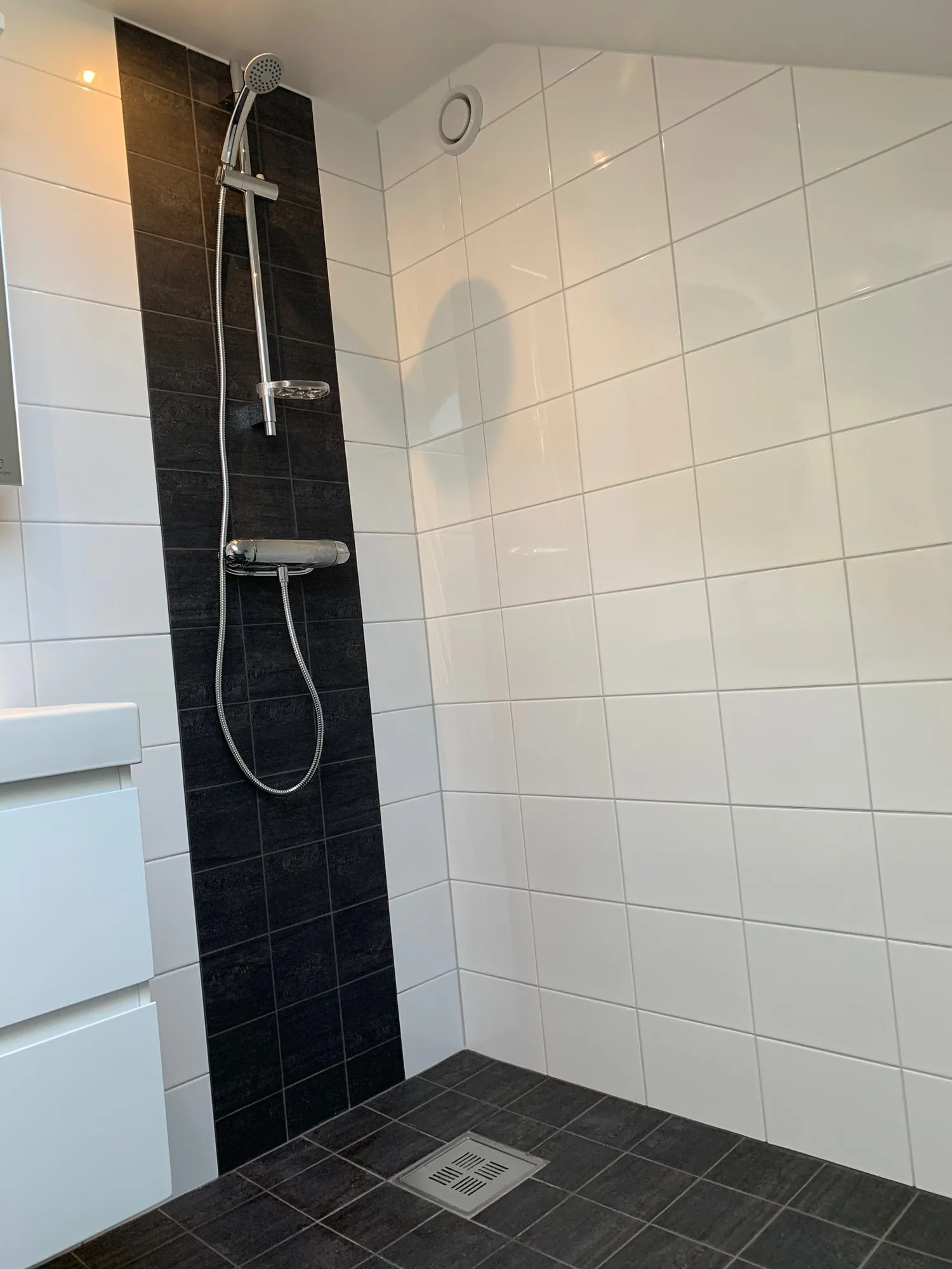 Kakel & Klinker – badrumsrenovering i Järfällatrakten